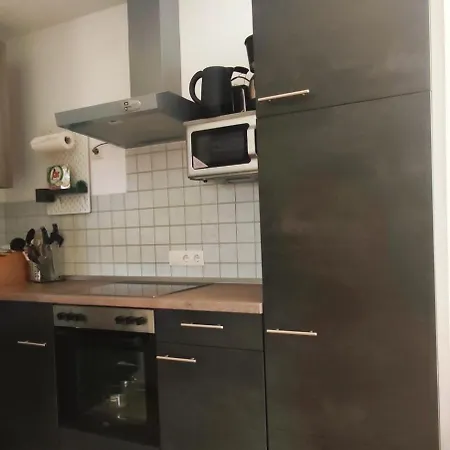 Hawis By Hermann Weiss *