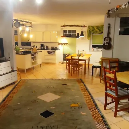 Hawis By Hermann Weiss *