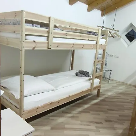 Hawis By Hermann Weiss *