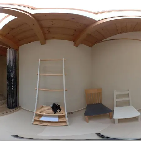 Hawis By Hermann Weiss