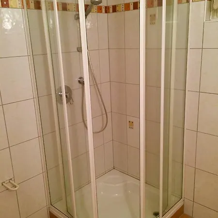 Hawis By Hermann Weiss *