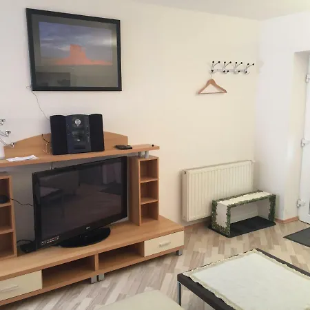 Hawis By Hermann Weiss