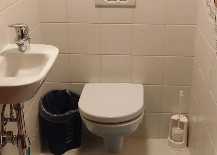 Hawis By Hermann Weiss