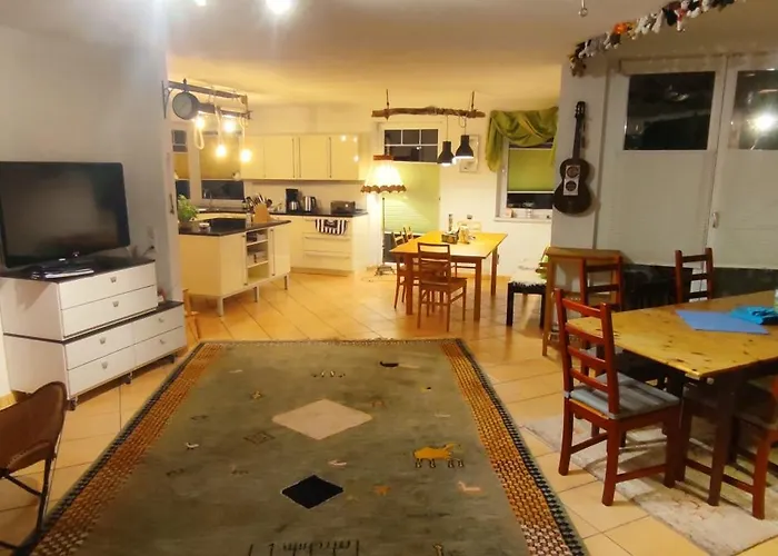 Hawis By Hermann Weiss *