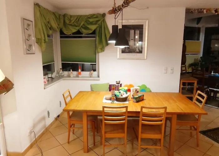 Hawis By Hermann Weiss