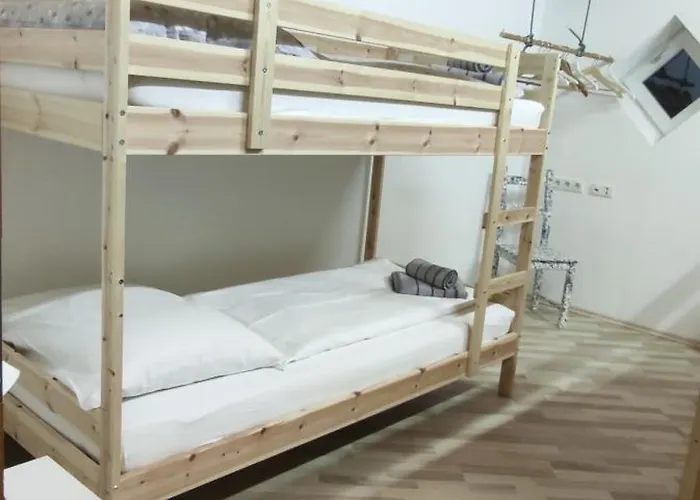 Hawis By Hermann Weiss *