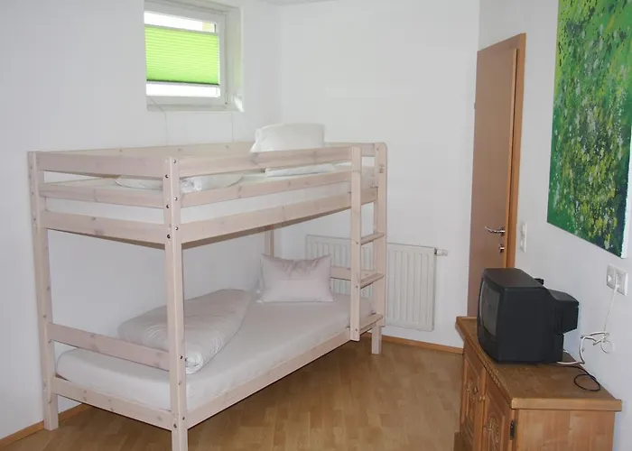 Hawis By Hermann Weiss